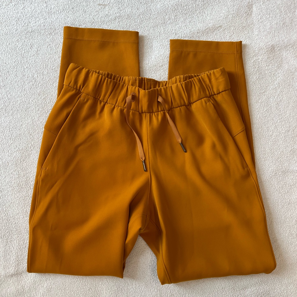 Lululemon 4 Drawstring Pant
